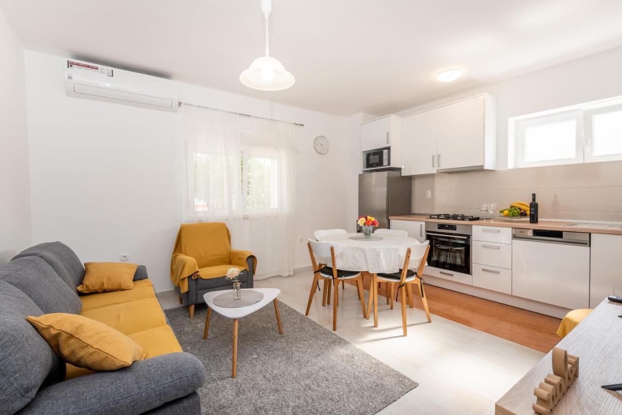 Apartman Galov Metkovic Exterior photo